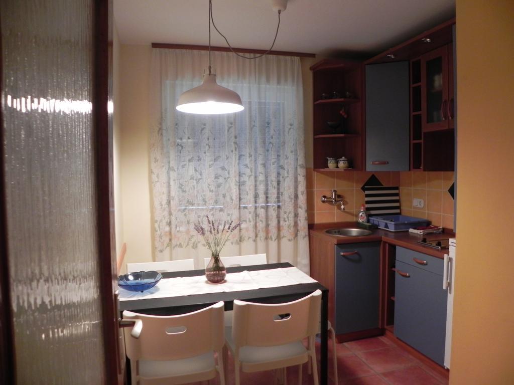 Apartments Katalenic Selce Ngoại thất bức ảnh