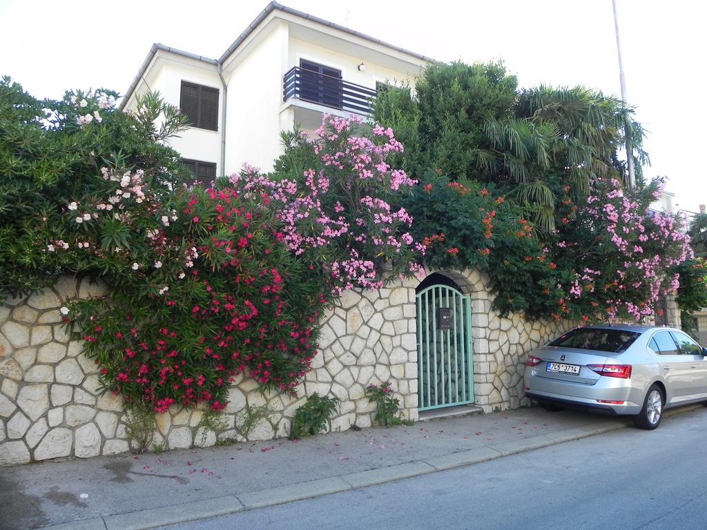 Apartments Katalenic Selce Ngoại thất bức ảnh