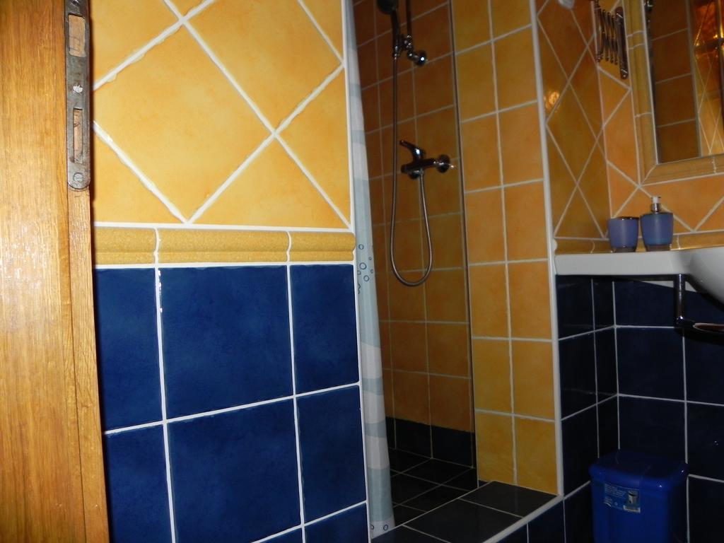 Apartments Katalenic Selce Ngoại thất bức ảnh