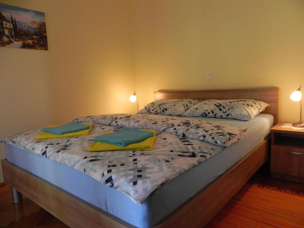 Apartments Katalenic Selce Ngoại thất bức ảnh